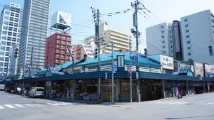 二条市場まで徒歩2分