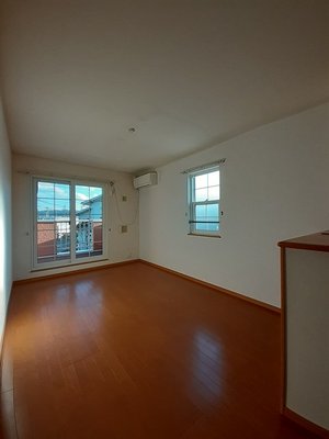 のマンスリーマンション・ウィークリーマンション「カトゥルセゾン 201・洋室(No.1486583)」メイン画像