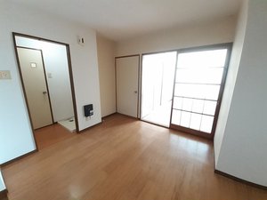 のマンスリーマンション・ウィークリーマンション「エルディム野口 201・和室(No.1486979)」メイン画像