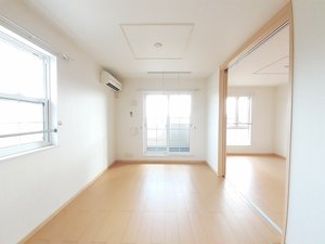 のマンスリーマンション・ウィークリーマンション「レオンⅡＡ 203・洋室(No.1486995)」メイン画像