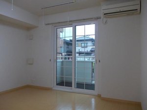 桶川市のマンスリーマンション・ウィークリーマンション「フィオーレ・パラッツオＡ 102・洋室(No.1487067)」メイン画像
