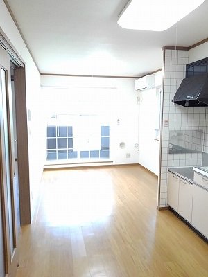 のマンスリーマンション・ウィークリーマンション「メゾン　セレーノ　Ａ 201・洋室(No.1487272)」メイン画像