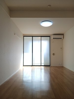 のマンスリーマンション・ウィークリーマンション「ハレラー 202・洋室(No.1487358)」メイン画像
