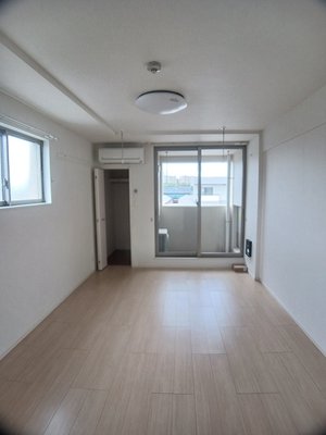 のマンスリーマンション・ウィークリーマンション「ラフレシール 401・洋室(No.1487384)」メイン画像