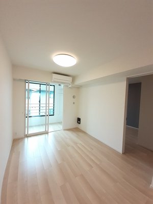 のマンスリーマンション・ウィークリーマンション「ボニート　ブローテ 202・洋室(No.1487424)」メイン画像