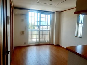 埴科郡坂城町のマンスリーマンション・ウィークリーマンション「セレーノヒナザワ　Ａ 201・洋室(No.1487996)」メイン画像