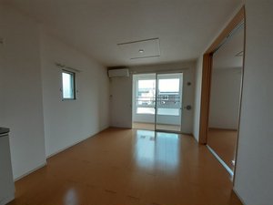 のマンスリーマンション・ウィークリーマンション「アルドーレⅡ 203・洋室(No.1488393)」メイン画像
