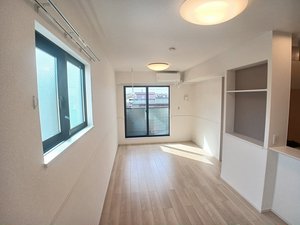 のマンスリーマンション・ウィークリーマンション「サニーフラット黒岡Ａ棟 203・洋室(No.1488476)」メイン画像