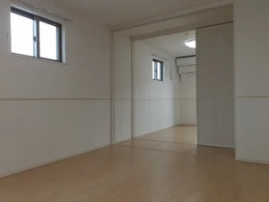 のマンスリーマンション・ウィークリーマンション「グルーエ　トルチェ 302・洋室(No.1488796)」メイン画像