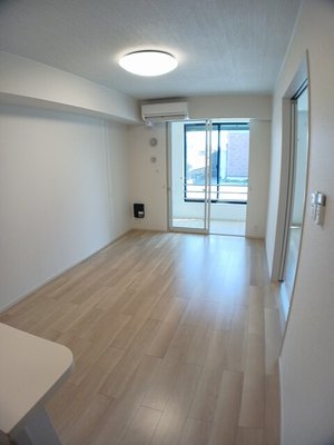 東近江市のマンスリーマンション・ウィークリーマンション「レアル 103・洋室(No.1488922)」メイン画像