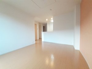 宝殿駅（兵庫県）のマンスリーマンション・ウィークリーマンション「ピアチェーヴォレⅠ 102・洋室(No.1488967)」メイン画像