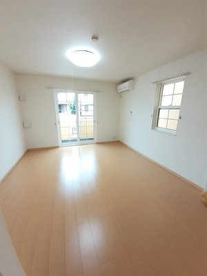 岡山県のマンスリーマンション・ウィークリーマンション「ＳＵＮ’Ｓ　ＧＡＲＤＥＮ中央Ⅰ 103・洋室(No.1489033)」メイン画像