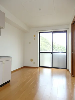 広島市佐伯区のマンスリーマンション・ウィークリーマンション「リバーサイドコート 104・洋室(No.1489048)」メイン画像