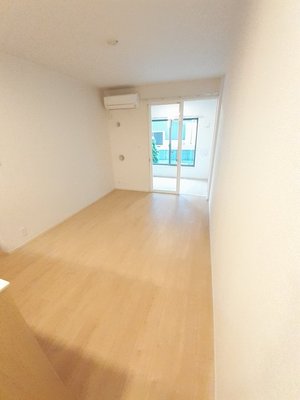 愛媛県のマンスリーマンション・ウィークリーマンション「ハッピー上原タウン 105・洋室(No.1489235)」メイン画像