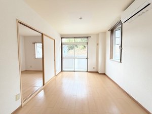 のマンスリーマンション・ウィークリーマンション「アーバンハイツ関 105・洋室(No.1489269)」メイン画像