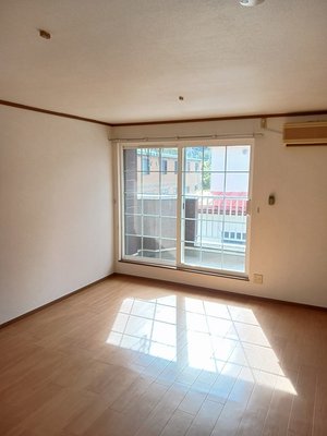 のマンスリーマンション・ウィークリーマンション「プチハウス堂宮敷 202・洋室(No.1489463)」メイン画像