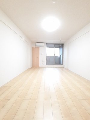 東京都のマンスリーマンション・ウィークリーマンション「グランデ　カーサ　マローナ 502・洋室(No.1489586)」メイン画像