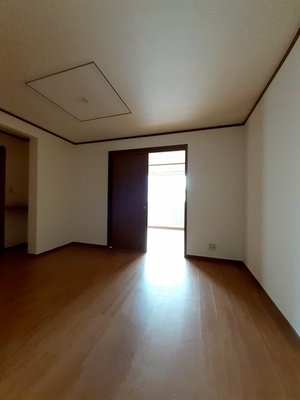 のマンスリーマンション・ウィークリーマンション「アウローラ　Ⅰ 201・洋室(No.1489677)」メイン画像