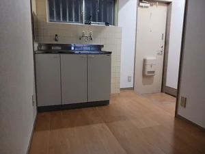川越富洲原駅（三重県）のマンスリーマンション・ウィークリーマンション「クリスタル 1-F・洋室(No.1489730)」メイン画像