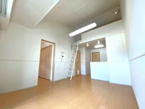 のマンスリーマンション・ウィークリーマンション「ラルーチェ 204・洋室(No.1489772)」メイン画像