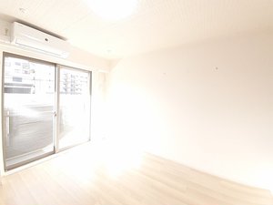 のマンスリーマンション・ウィークリーマンション「ハルズ　ＨＩＮＯＤＥ 101・洋室(No.1489822)」メイン画像