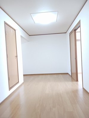 のマンスリーマンション・ウィークリーマンション「メゾンアルバソーレ 202・洋室(No.1489827)」メイン画像