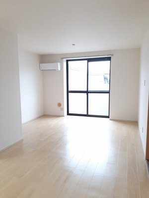 のマンスリーマンション・ウィークリーマンション「ファミ－ルメゾン吉村　Ｂ 203・洋室(No.1489978)」メイン画像