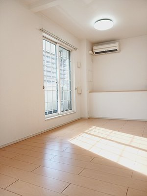 坂戸市のマンスリーマンション・ウィークリーマンション「ウィステリア 201・洋室(No.1490074)」メイン画像