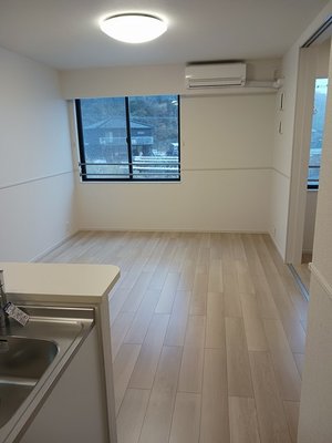 のマンスリーマンション・ウィークリーマンション「オアシス　Ⅱ 202・洋室(No.1490132)」メイン画像