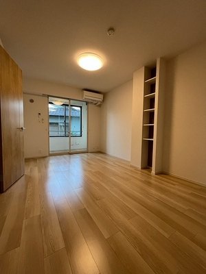 のマンスリーマンション・ウィークリーマンション「ディアコート・ベル 102・洋室(No.1490215)」メイン画像