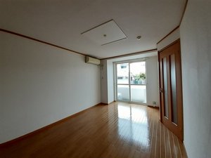 奈良県のマンスリーマンション・ウィークリーマンション「アンソレイエ　（平群町） 102・洋室(No.1490395)」メイン画像