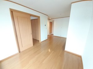 のマンスリーマンション・ウィークリーマンション「サニーメゾンＳＴ　Ａ 203・洋室(No.1490446)」メイン画像