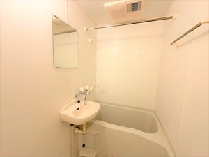 のマンスリーマンション・ウィークリーマンション「レオパレスＥＬ　ＳＡＮＴＯ 202(No.1490550)」メイン画像