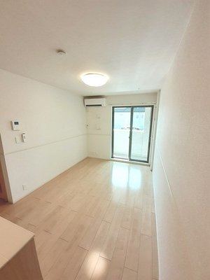 のマンスリーマンション・ウィークリーマンション「セレノ　コルソ 102・洋室(No.1490627)」メイン画像