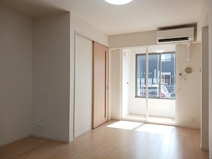 のマンスリーマンション・ウィークリーマンション「カラーリヴァー　Ｈ＆Ａ 102・洋室(No.1490846)」メイン画像