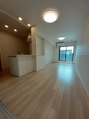 のマンスリーマンション・ウィークリーマンション「ボスカートＮ．　Ⅱ 202・洋室(No.1490867)」メイン画像
