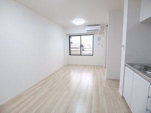 のマンスリーマンション・ウィークリーマンション「ふるり 204・洋室(No.1490880)」メイン画像