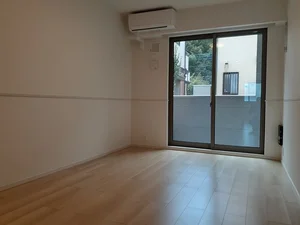 昭和大学横浜市北部病院周辺のマンスリーマンション・ウィークリーマンション「セレーノ 102・洋室(No.1491113)」メイン画像