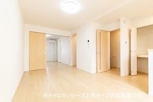 のマンスリーマンション・ウィークリーマンション「ラ・ヴィスタ京都北山 204・洋室(No.1491192)」メイン画像