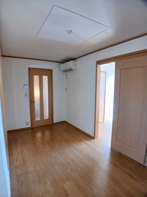 和泉鳥取駅（大阪府）のマンスリーマンション・ウィークリーマンション「みやび　Ａ棟 202・洋室(No.1491396)」メイン画像