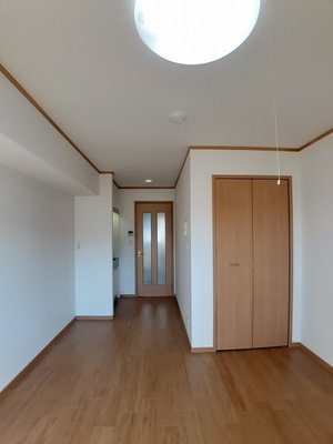 下兵庫駅（和歌山県）のマンスリーマンション・ウィークリーマンション「サニーサイド 202・洋室(No.1491397)」メイン画像
