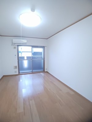 のマンスリーマンション・ウィークリーマンション「レガート元町 302・洋室(No.1491408)」メイン画像