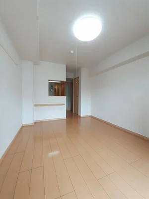 のマンスリーマンション・ウィークリーマンション「Ｓｏｌ　Ｌｅｖａｎｔｅ　国府 201・洋室(No.1491424)」メイン画像