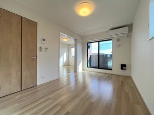 のマンスリーマンション・ウィークリーマンション「カームリー 201・洋室(No.1491443)」メイン画像