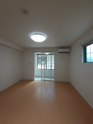 のマンスリーマンション・ウィークリーマンション「エルヴィータ 103・洋室(No.1491705)」メイン画像