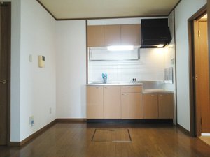 のマンスリーマンション・ウィークリーマンション「ティンカーベルノワ 101・洋室(No.1491772)」メイン画像