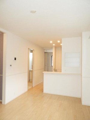 のマンスリーマンション・ウィークリーマンション「プティクールシャンロジュマンＡ 103・洋室(No.1491793)」メイン画像