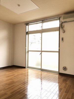 のマンスリーマンション・ウィークリーマンション「パークシティ中津Ｃ 102・洋室(No.1491800)」メイン画像