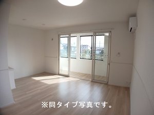 のマンスリーマンション・ウィークリーマンション「カルーナ 202・洋室(No.1491903)」メイン画像