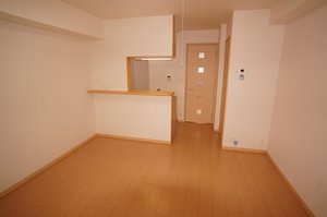 のマンスリーマンション・ウィークリーマンション「カーサ　フォンタナ 202・洋室(No.1492217)」メイン画像